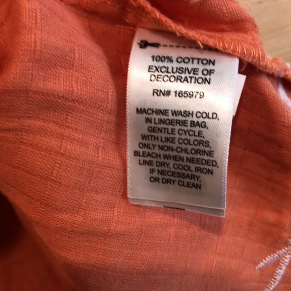 Cupio || NWT || Embroidered Sleeveless V-Neck Cotton Gauze Top - Picture 5 of 6